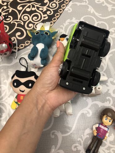 Oyuncaqlar: Oyuncaqlar,metal arabalar,mashinlar,yumshaq oyuncaq — 15