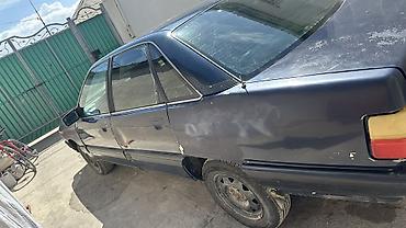 Audi: Audi 100: 1988 г., 1.8 л, Ручные, Бензин, Седан — 7