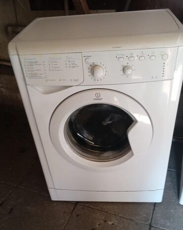 Paltaryuyan maşınlar: Paltaryuyan maşın Indesit, 5 kq, Ehtiyat hissələri kimi