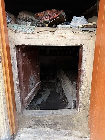 Продажа коттеджей и домов: Продаётся жилой дом с двором и хозяйственными постройками. - Отдельно — 19
