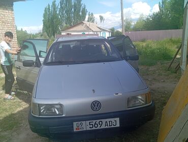 фольксваген авто: Volkswagen Passat: 1989 г., 1.8 л, Механика, Бензин