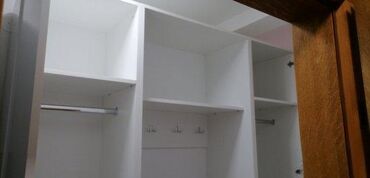 Ormari: 🔹 ORMAR 24 🔹 📌 Opis: Ormar je izrađen od Univera debljine 18 mm u — 6