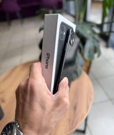 Apple iPhone: IPhone 11, 128 GB, Qara, Zəmanət, Simsiz şarj, Face ID