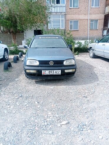 продаю фольксваген транспортер: Volkswagen Golf: 1992 г., 1.8 л, Механика, Бензин, Купе