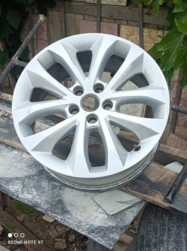 Yağlar və avtokimyəvi maddələr: İşlənmiş Disk Ford R 17, 5 Boltlu
