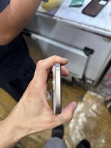 mini iphone: IPhone 16 Pro Max, 256 ГБ обмен есть друзья звоните жду — 4
