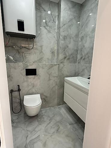 Продажа коттеджей и домов: 🏠 Продаётся 2-этажный дом в Арча-Бешик ул. Камбар Ата • Площадь дома — 6