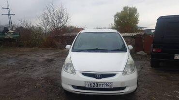 Honda: Honda Fit: 2004 г., 1.5 л, Механика, Бензин, Хэтчбэк