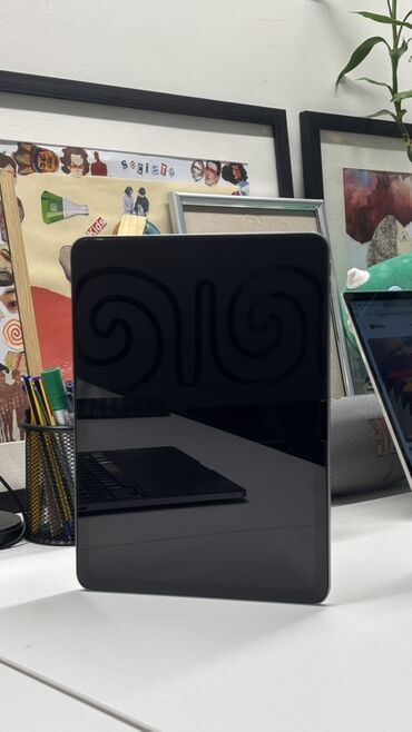 айпад аир 5: Планшет, Apple, 10" - 11", цвет - Серый