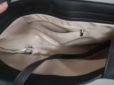 Torbe: Torba za rame, Pull&Bear, Materijal: Veštačka koža — 10