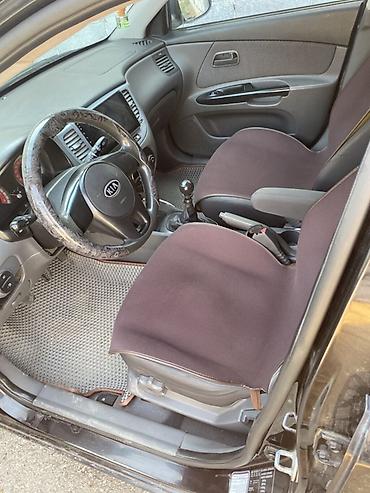 kia ключ: Kia Rio: 2011 г., 1.4 л, Механика, Бензин, Хэтчбэк — 6