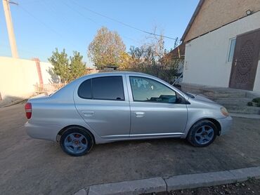 Toyota: Toyota Vitz / Platz / Yaris / Echo: 2001 г., 1.5 л, Автомат, Бензин, Седан — 5