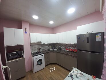 Təmir və tikinti: *MƏTBƏX mebeli yeni kimidir:-TƏCİLİ SATILIR*‼️ QİYMƏT:-690₼ ÖLÇÜ:-sol