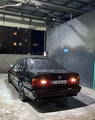 mers c class: BMW 5 series: 1991 г., 3 л, Механика, Бензин, Седан — 3