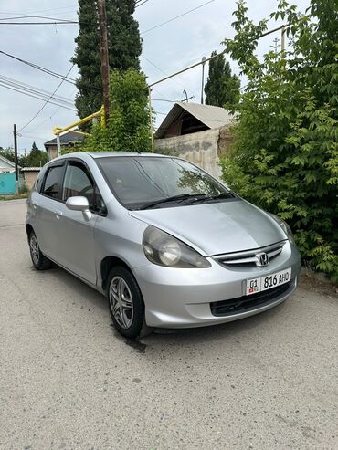 Honda: Honda Fit: 2003 г., 1.3 л, Автомат, Бензин, Хэтчбэк