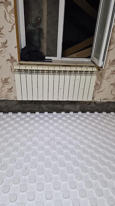 electron: 2 ci əl radiator satılır İtaliya İstehsalıdı, seksiyası 6 azn ciddi — 1