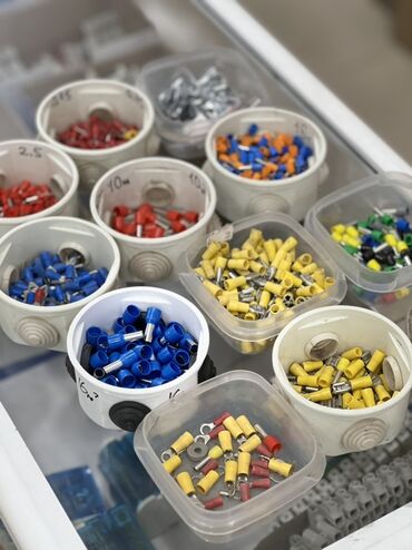 бу клемдер: Наконечники НШВИ (втулочные изолированные) для опрессовки многожильных