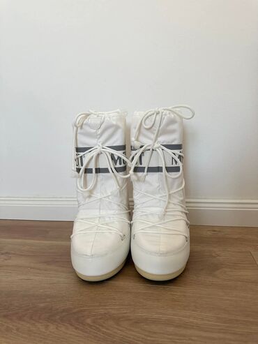 nike air d: High boots, 38