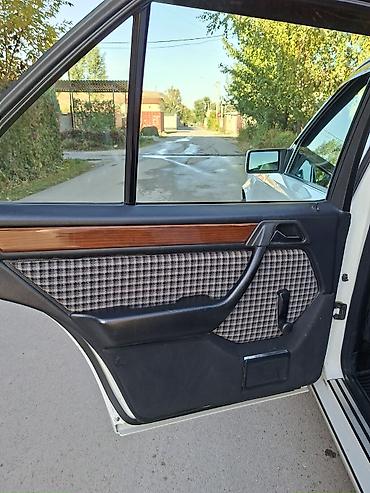 рейка на форд транзит: Mercedes-Benz W124: 1994 г., 2.2 л, Механика, Бензин, Седан — 9