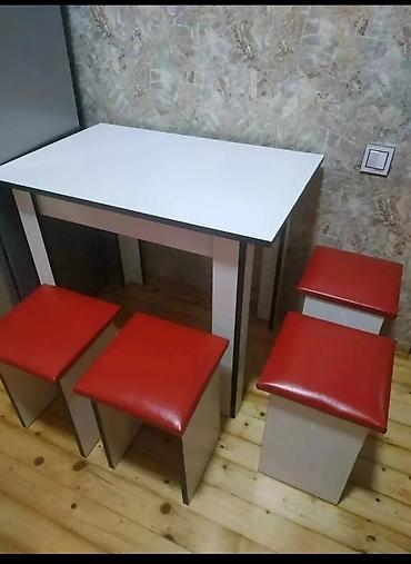 it sekilleri balaca: Mətbəx üçün kompakt masa və 4 taburet komplekti. - Dizayn: Ağa yaxın — 6