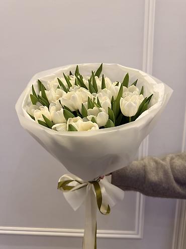 Другие услуги в сфере красоты и здоровья: Тюльпаны по 100 сом 
Оформим, доставим во время ☺️ 
От 200 шт 90 сом — 21