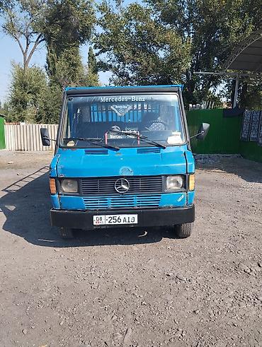 Продажа авто: Mercedes-Benz : 1990 г., 2.3 л, Механика, Дизель, Пикап — 2