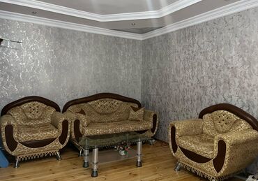 Divan və kreslo dəstləri: İşlənmiş, Divan, 2 kreslo, Açılan