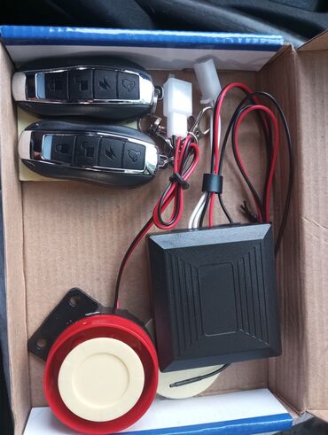мерс 2 куб: AZ - Car Video Capture Жаңы, Күзгүгө бекитилген, GPS жок, G-Sensor жок, Антирадар жок