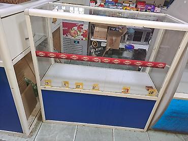 Холодильные витрины: Для мяса, мясных изделий, Кондитерские, Для напитков, Б/у — 12