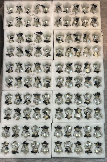 Lampalar: Məhsul: Proyektor lampaları və modul kolbalar toplusu Təsvir: - — 3