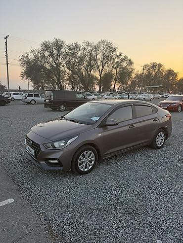 черри аризо 8: Hyundai Solaris: 2018 г., Автомат, Бензин, Седан — 1