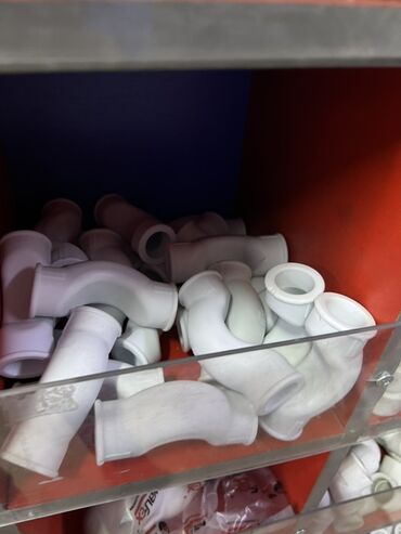 пластика: Отвод, Пластик