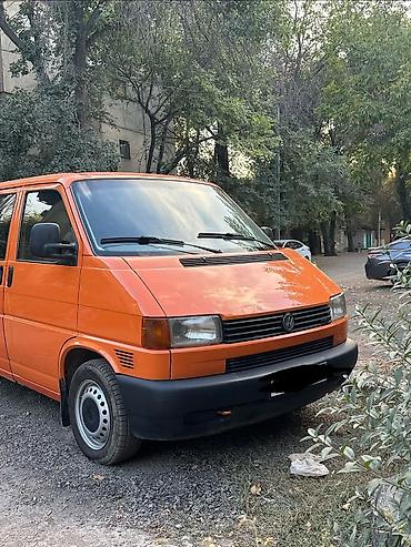 бус макси: Volkswagen Transporter: 2002 г., Бус — 4