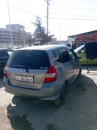 нонда свик: Honda Fit: 2002 г., 1.3 л, Автомат, Бензин, Хетчбек