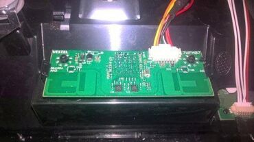 Aksesoari za TV i video: Telefunken B39F446A u delovima. Main board 17MB110 Power board — 10
