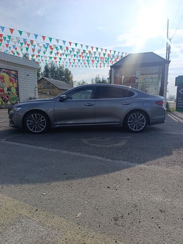 Hyundai: Hyundai Grandeur sedan - Korpus: Boz rəng, dinamik və axıcı sedan — 3