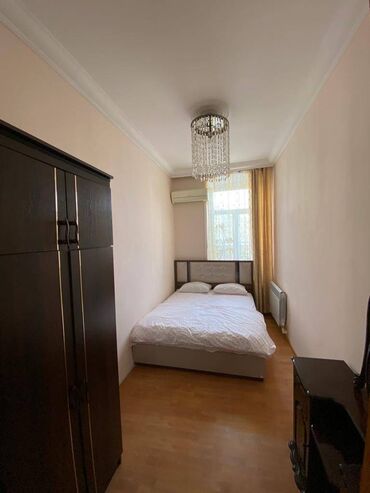 Uzunmüddətli kirayə mənzillər: Qız Qalasının yanında 3 mərtəbəli binanın 2-ci mərtəbəsində ümumi — 2