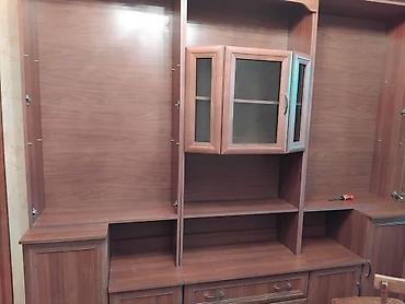 Klassik üslubda iri ölçülü qonaq otağı divar-modulu - Material: ağac