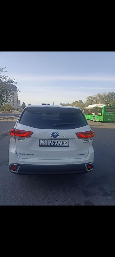 2018: Toyota Highlander: 2018 г., 3.5 л, Вариатор, Гибрид, Кроссовер — 2