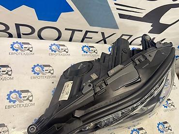 Передние фары: Передняя левая фара Mercedes-Benz 2013 г., Новый, Оригинал, Германия — 7