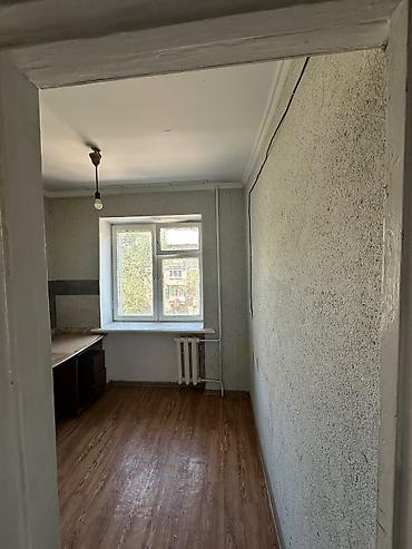 квартира хрушовка: 1 комната, 30 м², Хрущевка, 3 этаж — 6