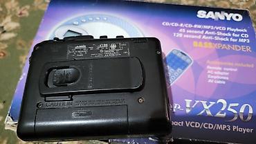 селектр 210: 2 аппарата : Sanyo - VCD, MP3CD, . Panasonic - кассетный плеер — 8