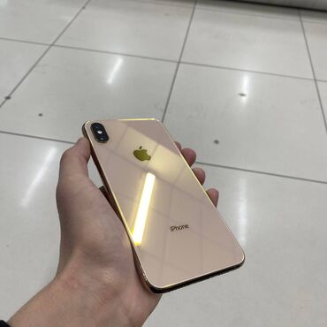 Apple iPhone: IPhone Xs Max, Б/у, 64 ГБ, Защитное стекло, Чехол, 93 %