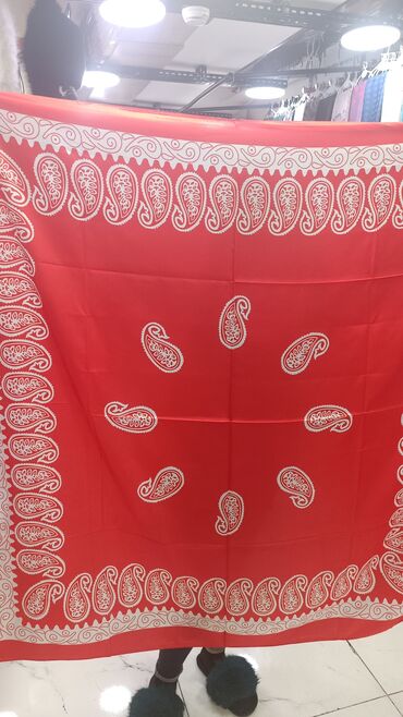 Baş geyimləri: Kelagayı 35 m.Orjinal ipek olanlar 95 m. Baskal kelagayiıari — 11