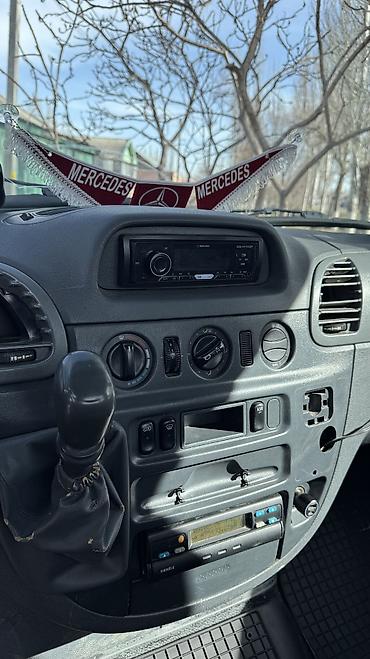 Mercedes-Benz: Mercedes-Benz Спринтер: 2005 г., 2.7 л, Механика, Дизель — 29