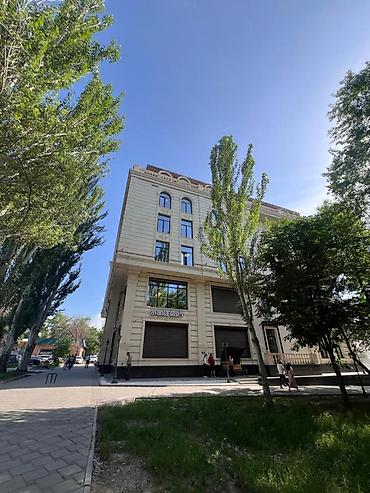 Продажа офисов 1700 м², С ремонтом, Бизнес центр, 2 этаж