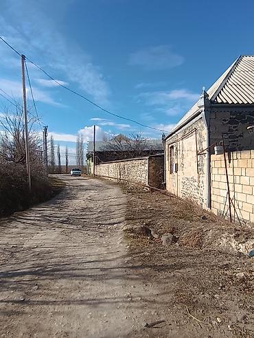 Həyət evləri və villaların satışı: Satışa obyekt: həyətyanı sahəsi olan daş ev - Daş konstruksiyalı — 2