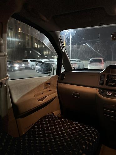 Nissan: Nissan Serena: 2003 г., Газ, Минивэн — 8