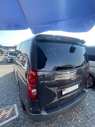 старекс грузовой: Hyundai Starex: 2019 г., 2.5 л, Автомат, Дизель, Минивэн — 7