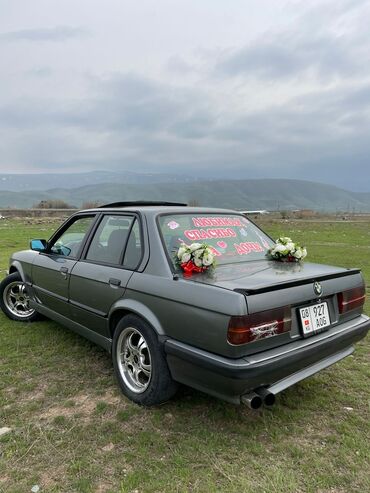 Продажа авто: BMW 3 series: 1986 г., 2.5 л, Механика, Бензин, Седан